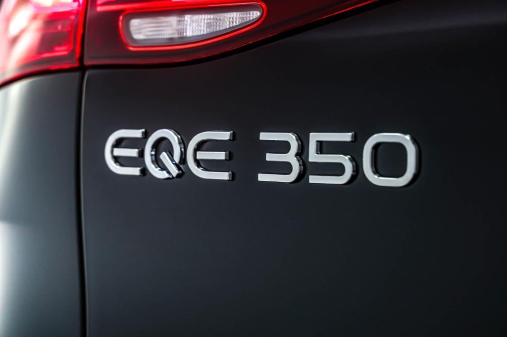 new 2024 Mercedes-Benz EQE 350 car