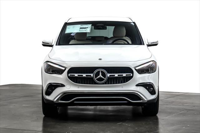 new 2025 Mercedes-Benz GLA 250 car, priced at $45,905