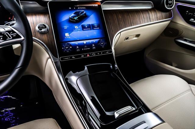 new 2025 Mercedes-Benz GLC 300 car, priced at $52,605