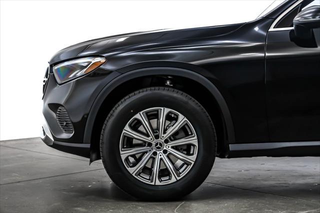 new 2025 Mercedes-Benz GLC 300 car, priced at $52,605