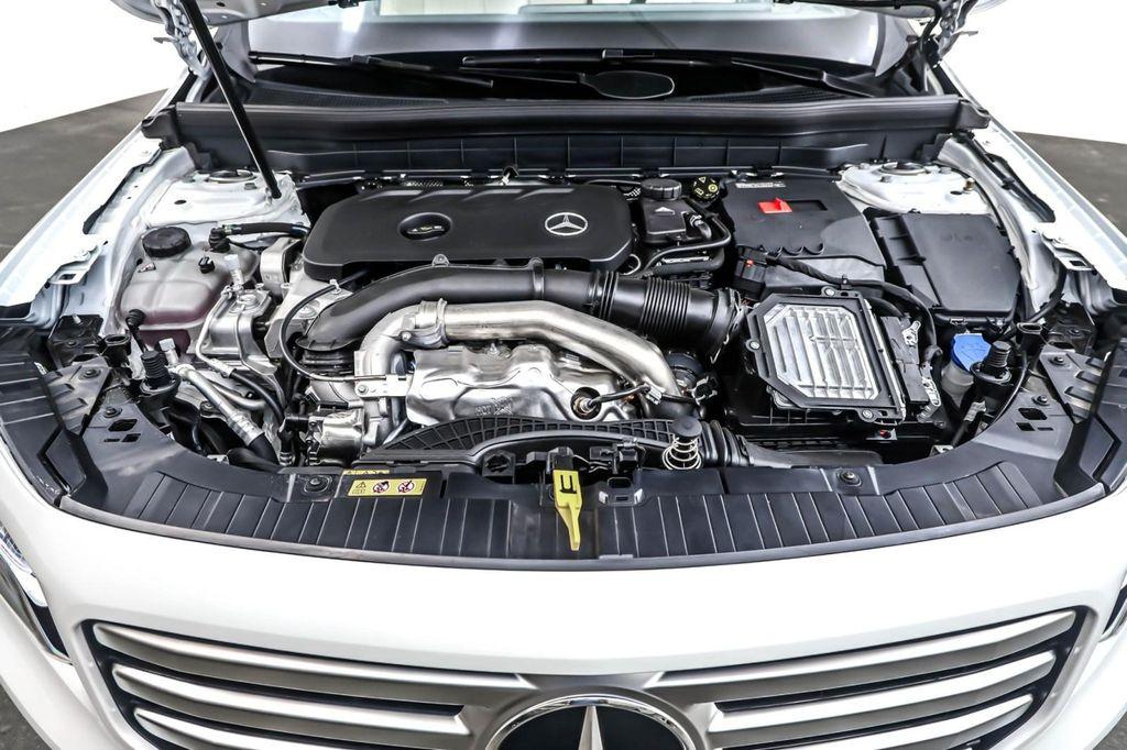 new 2026 Mercedes-Benz GLB 250 car, priced at $48,030