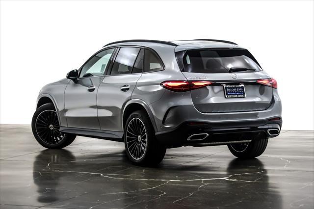 new 2025 Mercedes-Benz GLC 300 car, priced at $61,355