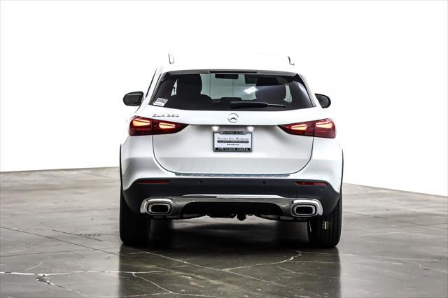 new 2025 Mercedes-Benz GLA 250 car, priced at $47,545