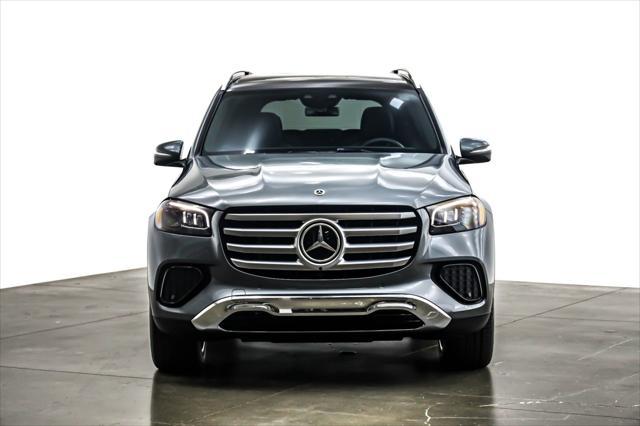 new 2025 Mercedes-Benz GLS 450 car, priced at $94,395