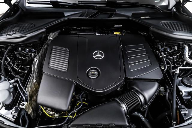 new 2025 Mercedes-Benz GLC 300 car, priced at $67,245
