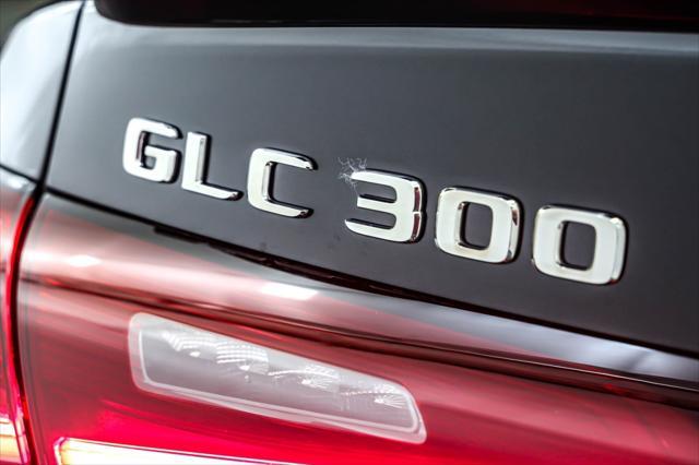 new 2025 Mercedes-Benz GLC 300 car, priced at $67,245