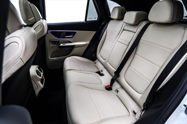 new 2025 Mercedes-Benz GLC 300 car, priced at $55,275