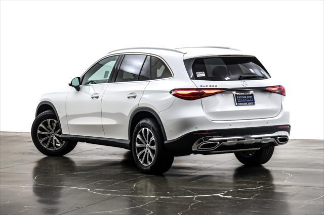 new 2025 Mercedes-Benz GLC 300 car, priced at $55,275