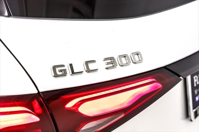new 2025 Mercedes-Benz GLC 300 car, priced at $55,275