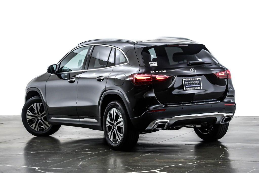 new 2025 Mercedes-Benz GLA 250 car, priced at $45,845