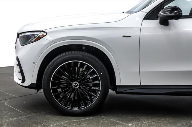 new 2025 Mercedes-Benz GLC 350e car, priced at $71,105
