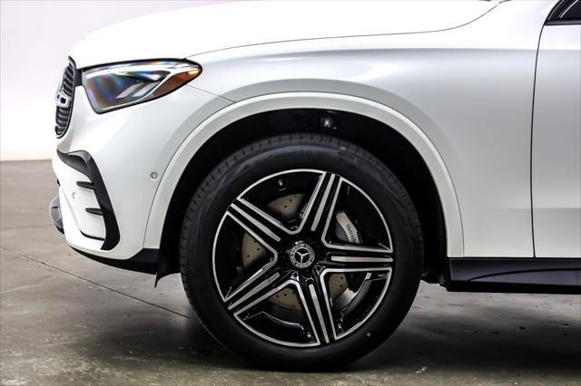 new 2025 Mercedes-Benz GLC 300 car, priced at $65,545