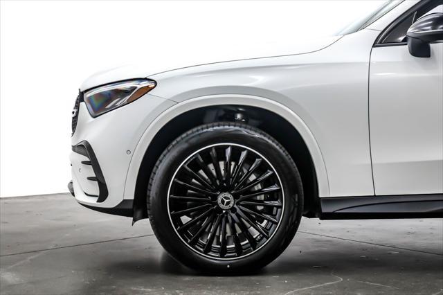 new 2025 Mercedes-Benz GLC 300 car, priced at $65,585