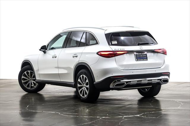 new 2025 Mercedes-Benz GLC 300 car, priced at $56,755