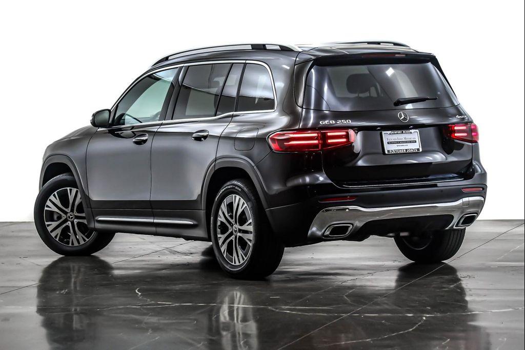 used 2024 Mercedes-Benz GLB 250 car, priced at $32,893