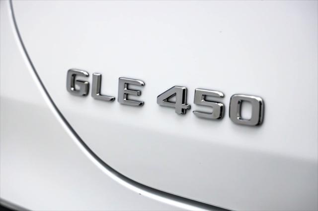 new 2025 Mercedes-Benz GLE 450 car, priced at $83,175