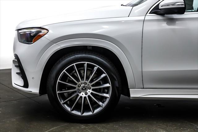 new 2025 Mercedes-Benz GLE 450 car, priced at $83,175