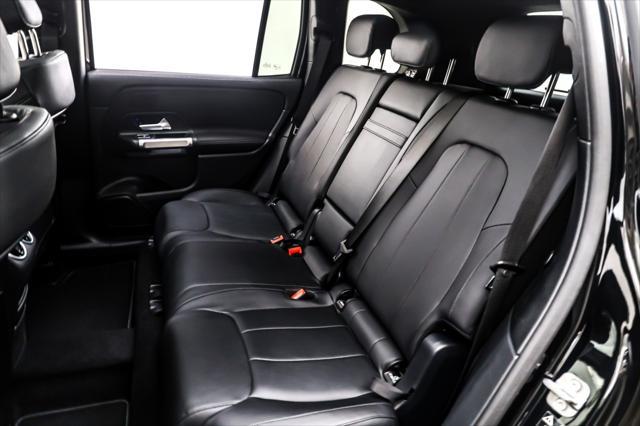 new 2025 Mercedes-Benz GLB 250 car, priced at $51,610