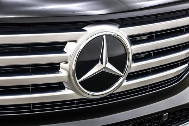 new 2025 Mercedes-Benz GLB 250 car, priced at $51,610