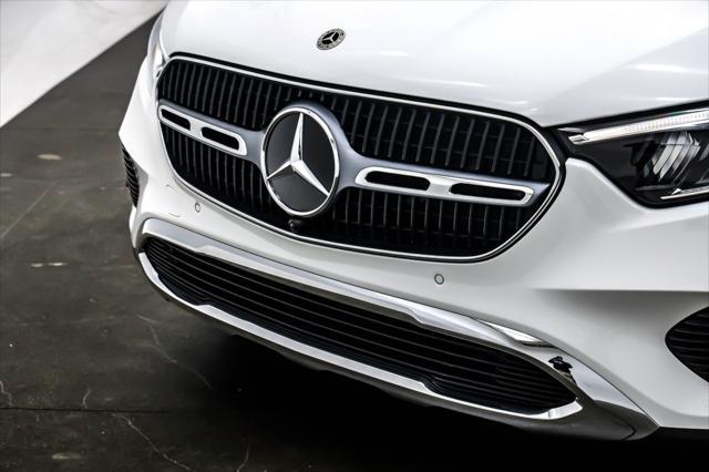 new 2025 Mercedes-Benz GLC 300 car, priced at $53,740