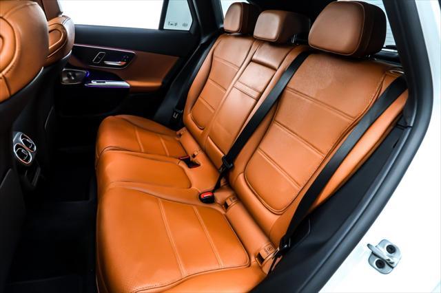new 2025 Mercedes-Benz GLC 300 car, priced at $56,755