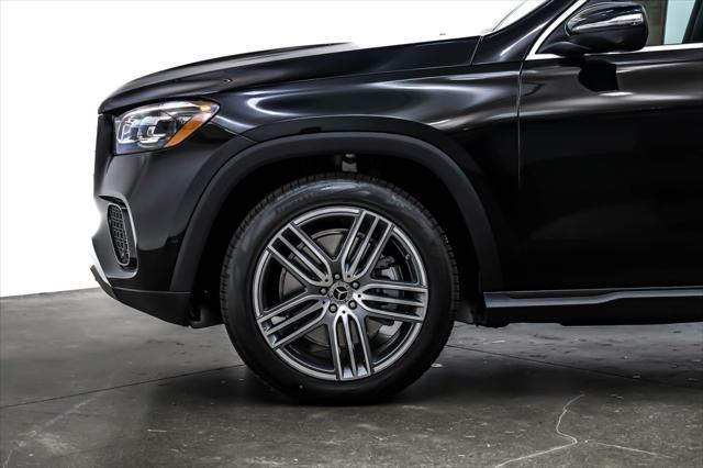 new 2025 Mercedes-Benz GLS 450 car, priced at $93,395