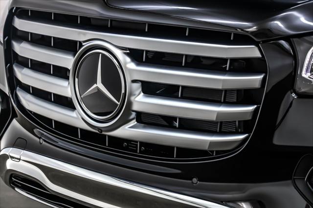 new 2025 Mercedes-Benz GLS 450 car, priced at $93,395