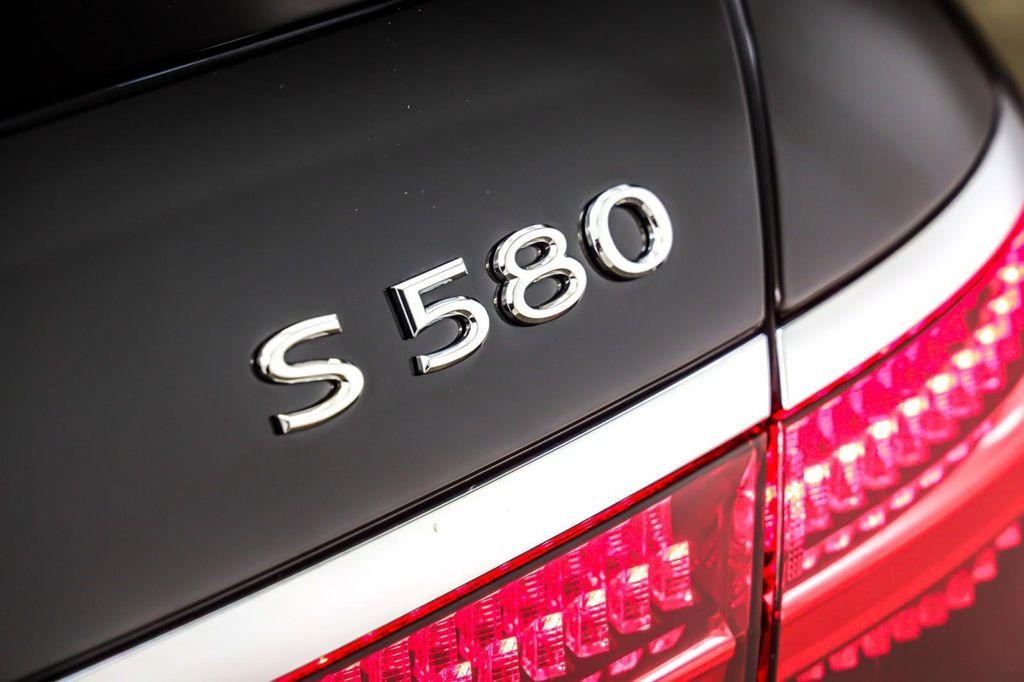 new 2025 Mercedes-Benz Maybach S 580 car, priced at $204,650