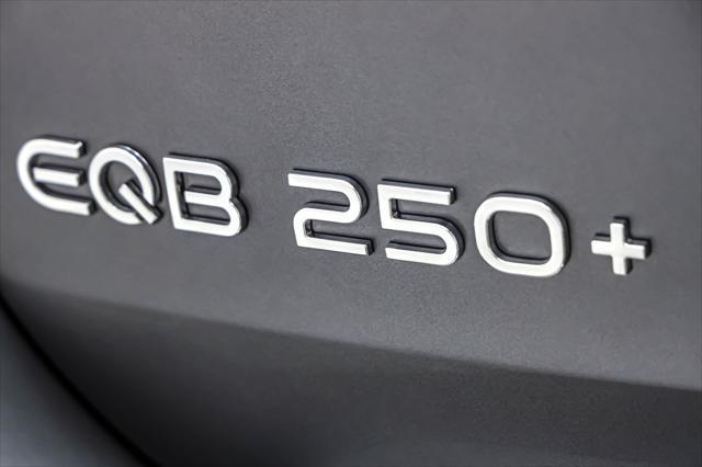 new 2025 Mercedes-Benz EQB 250 car, priced at $58,525