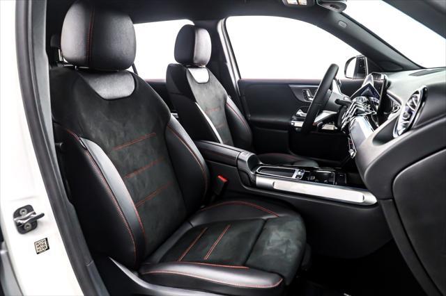 new 2025 Mercedes-Benz GLB 250 car, priced at $50,410