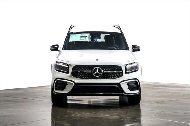 new 2025 Mercedes-Benz GLB 250 car, priced at $50,410