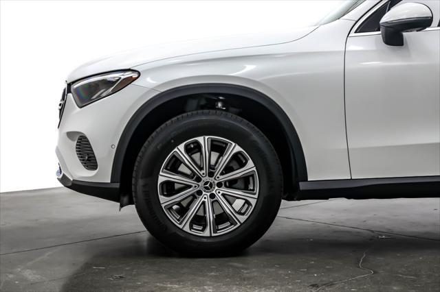 new 2025 Mercedes-Benz GLC 300 car, priced at $53,455