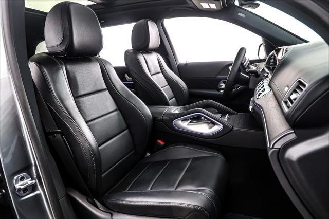 new 2025 Mercedes-Benz GLS 450 car, priced at $98,345