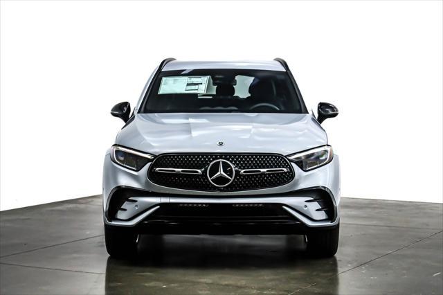 new 2025 Mercedes-Benz GLC 300 car, priced at $57,085