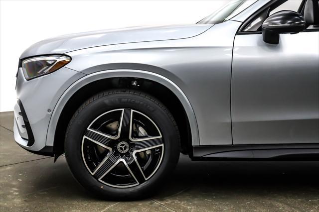 new 2025 Mercedes-Benz GLC 300 car, priced at $57,085