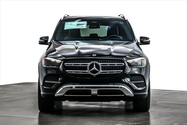 new 2025 Mercedes-Benz GLE 450 car, priced at $77,675