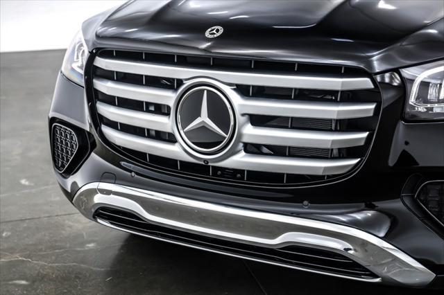 new 2025 Mercedes-Benz GLS 450 car, priced at $92,695
