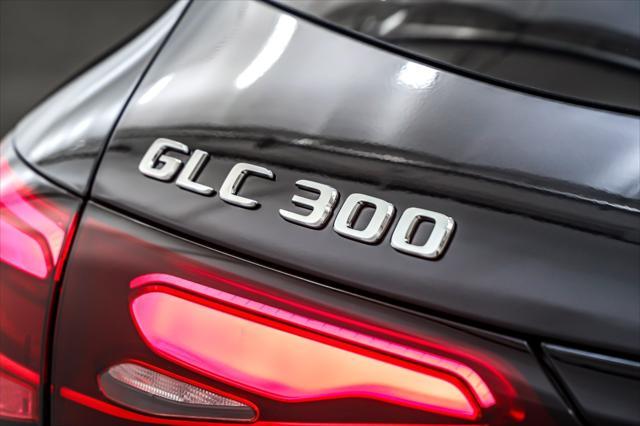 new 2025 Mercedes-Benz GLC 300 car, priced at $58,985