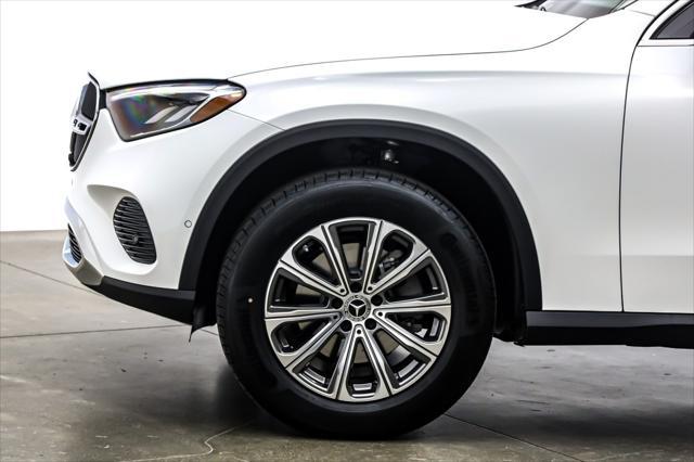 new 2025 Mercedes-Benz GLC 300 car, priced at $54,805