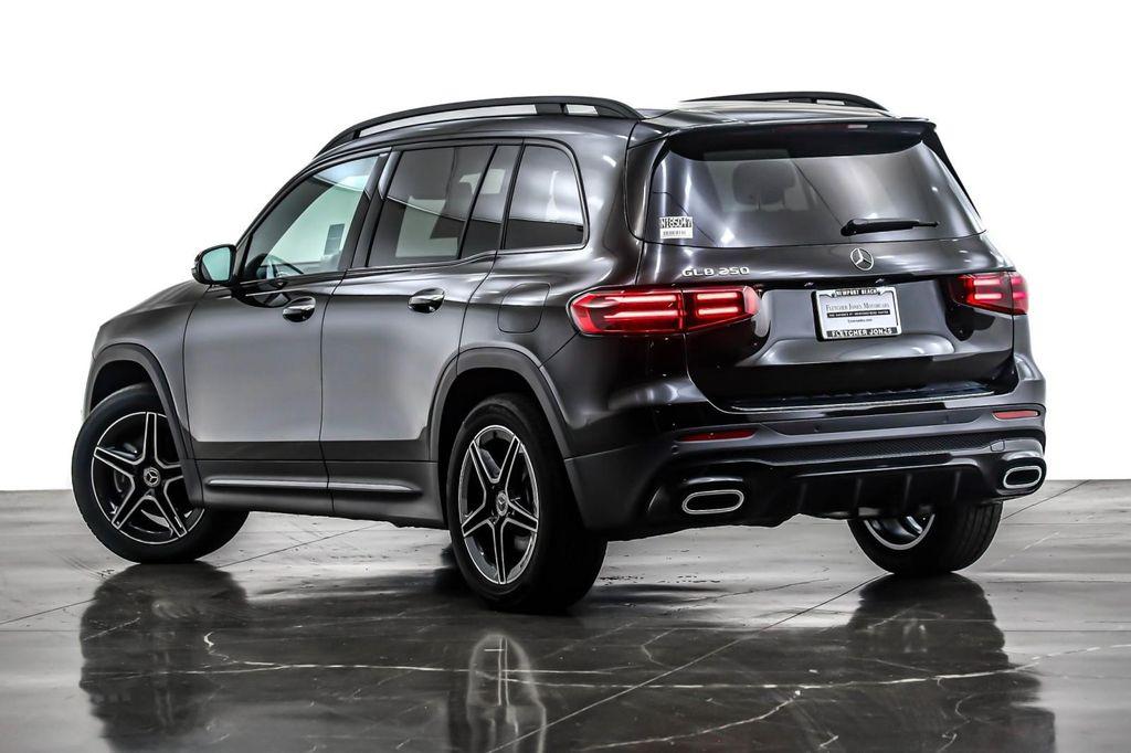 new 2025 Mercedes-Benz GLB 250 car, priced at $51,975