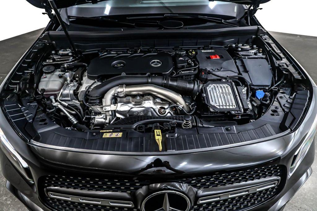 new 2025 Mercedes-Benz GLB 250 car, priced at $51,975