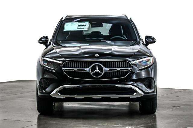 new 2025 Mercedes-Benz GLC 300 car, priced at $51,685