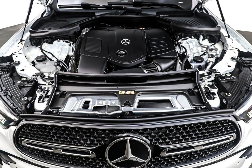 new 2026 Mercedes-Benz GLC 300 car, priced at $58,435