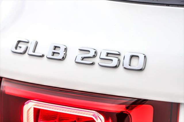 used 2022 Mercedes-Benz GLB 250 car, priced at $34,894