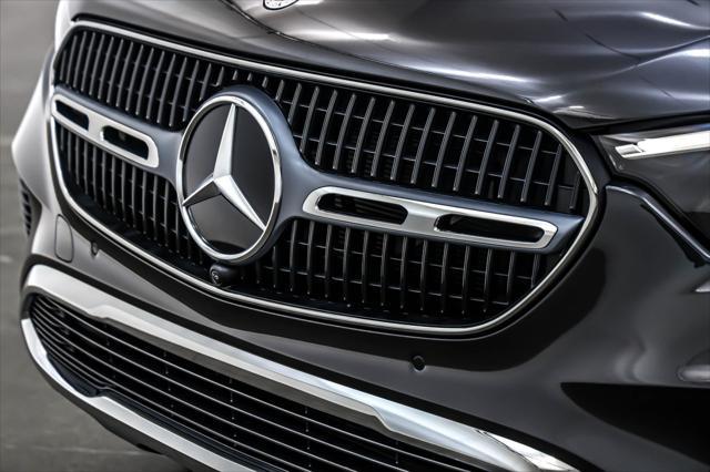 new 2025 Mercedes-Benz GLC 300 car, priced at $55,555