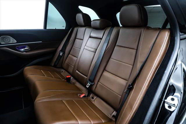 new 2025 Mercedes-Benz GLE 450 car, priced at $77,415