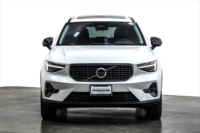 used 2023 Volvo XC40 car, priced at $36,894