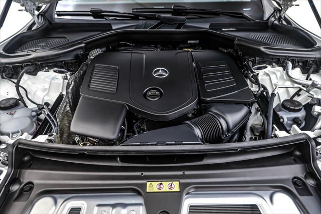new 2025 Mercedes-Benz GLC 300 car, priced at $69,505