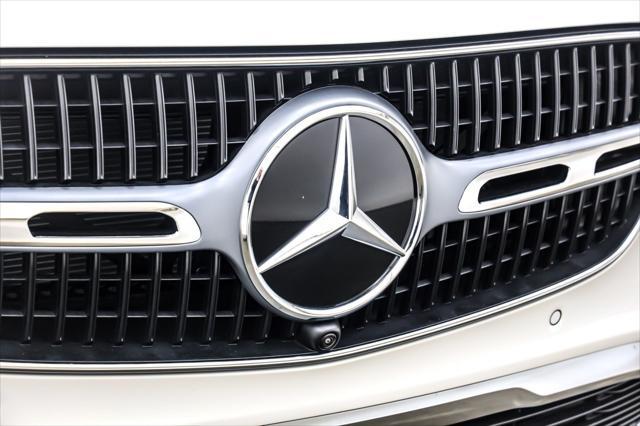 new 2025 Mercedes-Benz GLC 300 car, priced at $55,405