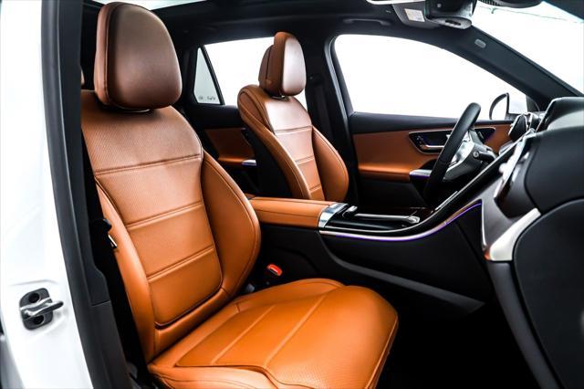 new 2025 Mercedes-Benz GLC 300 car, priced at $55,405